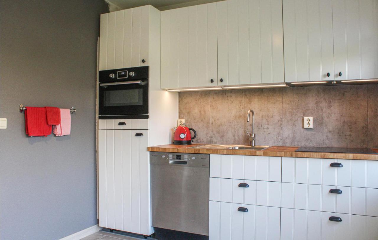 Stunning Home In Breskens With Kitchen Exteriör bild